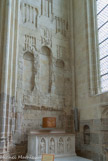 <center>La Cathédrale Saint-Pierre Saint-Paul. </center> Chapelle dite de Saint Clair.
Le bas-relief de l'autel en marbre présente les quatre Evangélistes, accompagnés chacun d'une figure emblématique.