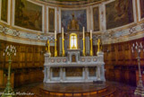 <center>Notre-Dame de Bon-Port. </center>  Le maître-autel en marbre, bronze et émaux est de Chertier, en 1883.