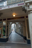 <center>Le Passage Pommeraye. </center> Deuxième niveau.