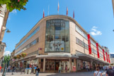 <center>Galeries Lafayette. </center> Les galerie Lafayette qu'on continue, ici, à appeler Decré, du nom de l'ancien proprétairede. Architecte : Sauvage (auteur de La Samaritaine à Paris).