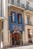 <center>Galeries Lafayette. </center>Façades aux mosaïques bleues d'Isidore Odorico.