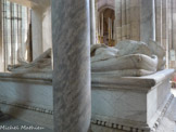 <center>stdenis-necropole014henriII_catherine_medicis0005</center>
