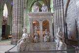 <center>stdenis-necropole016louisXII_anne_bretagne0001</center>