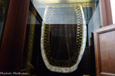 <center>stdenis-necropole032MANTEAU_DAUPHIN</center>