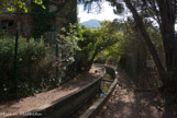 <center>Le canal de Marseille</center>En septembre 1849, l'eau de la Durance amenée par le Canal de Marseille arrive à la Campagne Pastré. Issue de la dérivation principale du canal, la section de Montredon (8,5 km) débute à Saint-Antoine et se jette dans la mer au niveau du Port de la Madrague.