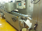 <center>Conserverie Lou Ferrignade</center>Fermeture des boites.