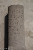 <center>Rochemaure. Borne romaine dite de Joviac</center>Copie. Voie des Helviens (ou d'Antonin le Pieux). Il s'agit de la 9ème borne à partir d'Alba la Romaine.