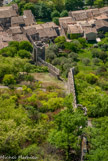 <center>Le château de Rochemaure</center>Les remparts ont été construits au XIIIe siècle et classés depuis 1923. On les appelait «vintenum» car les habitants qui étaient protégés devaient donner le vingtième de leur récolte au seigneur pour l’entretien des murs et de la garnison. Les tours des remparts sont les tours de flanquement. Elles ont pour fonction de protéger les remparts en permettant de tirer parallèlement à la ligne de défense. Ainsi on peut tirer sur le flanc de l'assaillant d'où le nom 