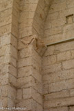 <center>Chapelle St Julien de Montredon.</center>L’archaïsme des sculptures, leurs expressions naïves, le fait d’être frustes, signent obligatoirement un travail antérieur au XIIe siècle, dans notre région.
On peut conclure que l’édifice a été très probablement construit au cours du dernier tiers du XIe siècle.