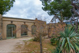 <center>Le château de Saumane.</center>