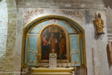 <center>L'église Saint-Trophime de Saumane.</center> Le mariage de Marie et Joseph.