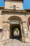<center>La chartreuse du Val-de-Bénédiction </center> Entrée de la Chartreuse. Un porche ouvrant rue de la République donne accès à une première cour.
La chartreuse a pour origine la livrée que le cardinal Étienne Aubert s'était fait construire en 1345 au pied du puy Andaon et où, élu pape en 1352 sous le nom d'Innocent VI, il aimait venir prier et méditer à l'abri des fastes et intrigues de la cour pontificale. Fondé par bulle papale en 1356, consacré dès 1358, le monastère sera agrandi après la mort du pape (1362) par ses neveux, en particulier le cardinal de Pampelune, Pierre Selva de Montirac, qui lui donnera à peu près son importance actuelle. La richesse et l'influence de la chartreuse ne feront par la suite que s'accroître jusqu'à ce que la Révolution, dispersant les oeuvres d'art qu'elle abritait, vende les bâtiments par lots de là les dégradations de tous ordres, les constructions parasites et la présence de plusieurs familles qui, aujourd'hui encore, habitent certaines parties du couvent.