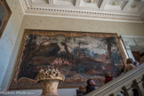 Le château de Castries. <br> L'escalier d'honneur est tapissé de toiles de l'Ecole de Boucher.