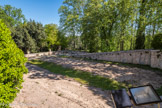 Le château de Castries. <br> Emplacement du labyrinthe en buis décimé par un insecte.