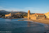 Église Notre-Dame-des-Anges : Construite entre 1684 et 1691 dans un style gothique méridional. Elle est, avec son célèbre clocher, ancien phare médiéval, pratiquement entourée par la mer sur ses trois côtés.