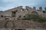 La galène (sulfure de plomb) est la source principale de plomb, qui en est extrait par grillage afin d'en supprimer le soufre puis par calcination afin de le séparer de l'oxygène résultant de l'opération précédente et enfin un raffinage thermique ou par électrolyse. Toutes ces opérations permettent également de récupérer des métaux précieux dans les déchets de galène. On peut aussi utiliiser la blende, minerai contenant  du zinc.