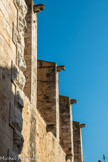 EGLISE SAINT GENIES (GENEST) <br> Les gargouilles de la façade latérale.