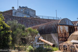 La batterie de Peyras.<br> En 1933, Peyras est transformé en batterie de DCA, avec 4 canons de 90 mm.
A partir de 1943, les troupes d'occupation allemandes installent une batterie de Flak (DCA) de 6 canons de 88 mm.
Après la libération, la Marine Nationale transforme le site en école de DCA, en y installant les 4 canons allemands de 105 mm qui s'y trouvent encore aujourd'hui.
La batterie cesse d'être opérationnelle le 1er juin 1957. Elle constitue une des bases d'opérations du commando TREPEL jusqu'en 1967.