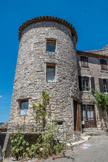 Sault. <br> Tour de l'ancien château des Agoult aménagée en maison en hauteur