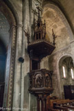 Eglise paroissiale St. Nazaire et St. Celse
Mazan <br> La Chaire :_Sculptée au XIX siècle par Vachet de Mazan et Charol de Malaucène, Les sculptures des panneaux représentent Le Christ entouré des quatre évangélistes. L’abat voix est surmonté de quatre anges avec trompettes.