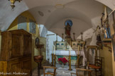 Modène. <br> Dès 1646, l’église s’agrandit de deux chapelles latérales : le seigneur Esprit de Modène construit au nord une chapelle pour servir de sépulture à sa famille.