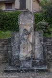 Le Beaucet.<br> Monument élevé à la mémoire de 5 résistants du hameau de Barbarenc.