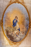 <center>Jour 3. Le couvent de Saint-François à Vico.</center>Plafond de la nef. N D des Anges, est l’appellation jadis donnée aux diverses représentations de la Vierge Marie entourée d’anges. On parlera d’Assomption de Marie quand Marie a les yeux tournés vers le ciel : c’est probablement cette figuration qui ornait le modeste sanctuaire de N D des Anges, dénommé « a portioncula », berceau de l’Ordre franciscain où se rassemblaient les premiers disciples autour de Saint François