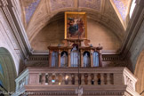 <center>Jour 4. Église paroissiale Sainte-Marie.</center>Tribune édifiée en 1929 , les orgues et le tableau de l'Assomption.