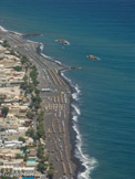 <center>Santorin</center>Balade du 07/07/2006. Kamari et sa plage.