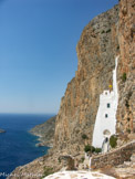 <center>Amorgos</center>Le monastère de Panaghia Hozoviotissa.