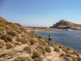 <center>Tinos.</center>29/06/2008. Panormos. L’îlot de Planitis (la Planète).