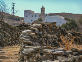 <center>Tinos.</center>29/06/2008. Le monastère de Kyrá Xéni.