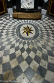 <center></center><center>La chapelle.</center> Sol en marqueterie de marbre réalisé selon la technique antique de l'opus dectile.