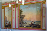 <center></center><center>Salle à manger du Nord.</center> Les grandes toiles, réalisées à la détrempe sont attribuées au peintre Philippe Rey, artiste de la fin du XVIIIe siècle, membre de l'académie de peinture de Marseille. Ces toiles illustrent des vues du littoral marseillais.
