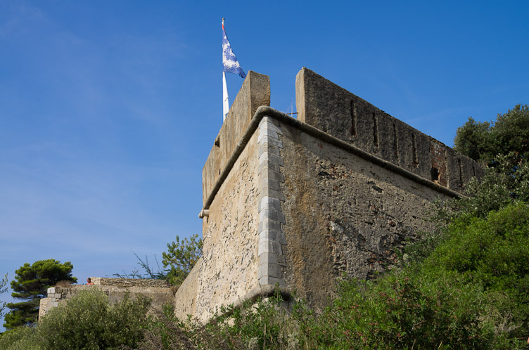 Le Fort