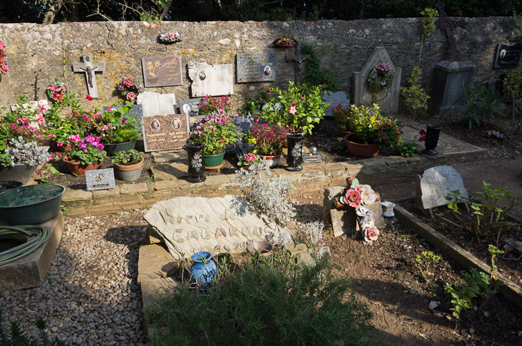 Le cimetière