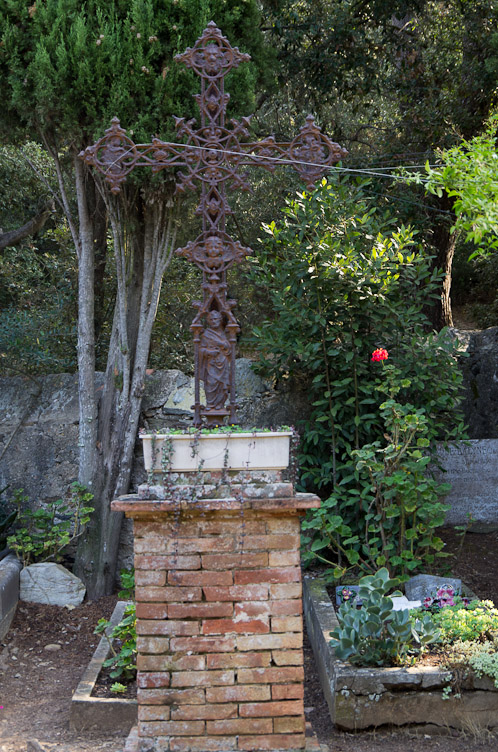 Le cimetière