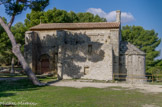 La chapelle Saint Blaise. <br> Enfin, durant le premier tiers du XIIIe siècle, selon les souhaits d’Hugues Béroard, archevêque d’Arles, Castelveyre (Château-Vieux) fut réhabilité par la construction de l’église encore en élévation aujourd’hui.